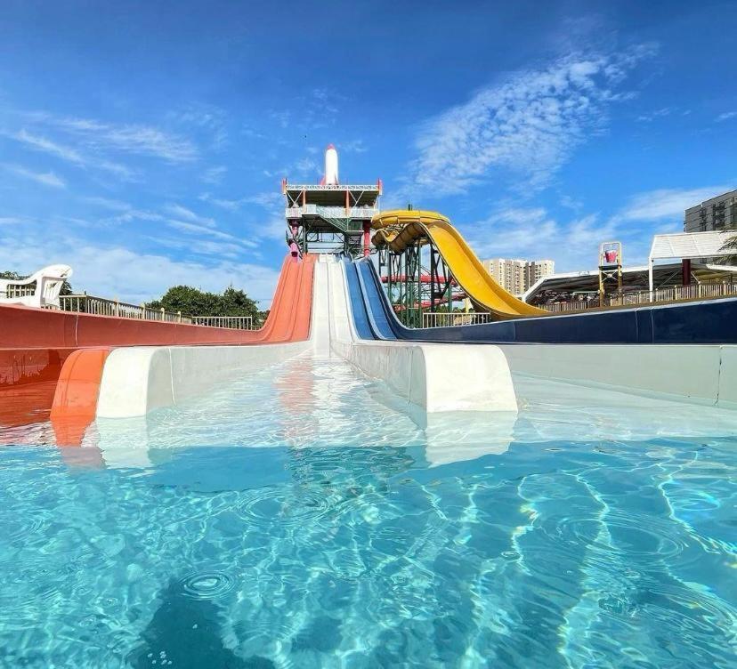 Spazzio Diroma Com Acesso Ao Acqua Park - Temporada Cn Adriele Caldas Novas Eksteriør bilde